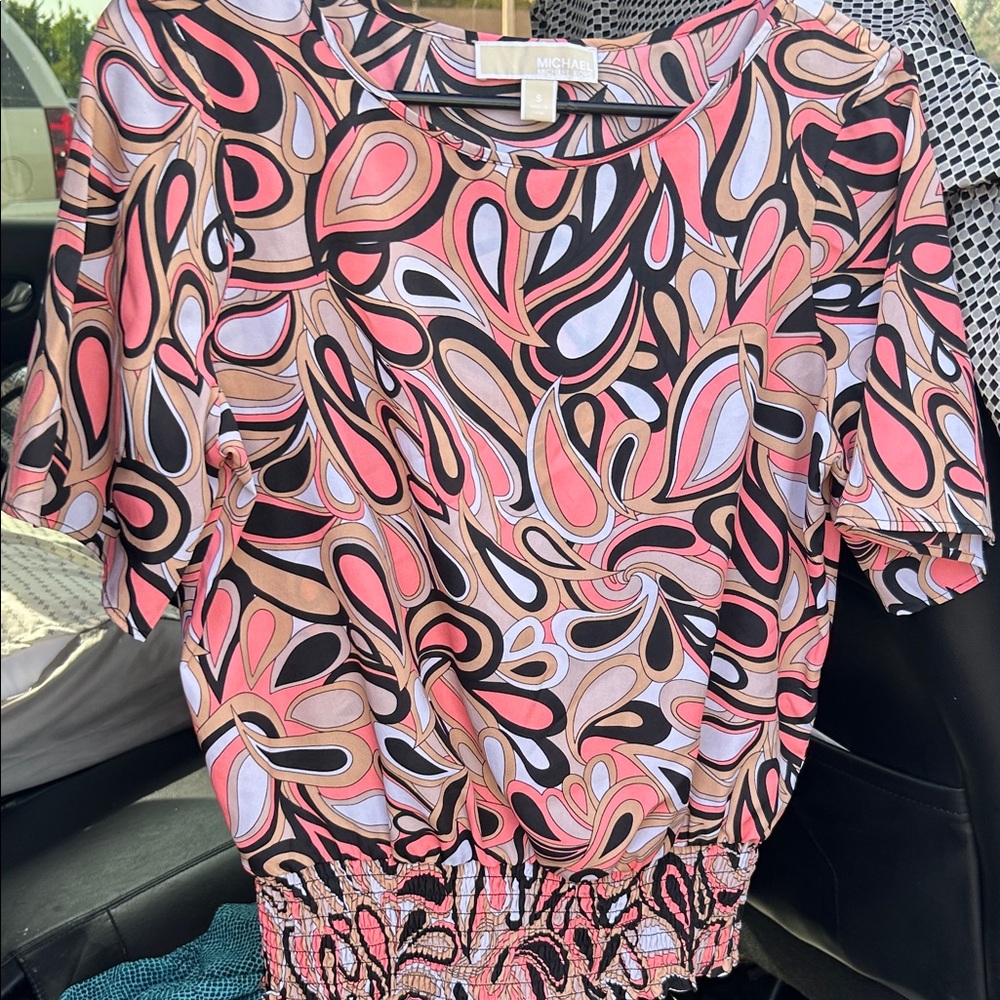 NWOT Michael Kors Women's Abstract Print Top - Pink and Black